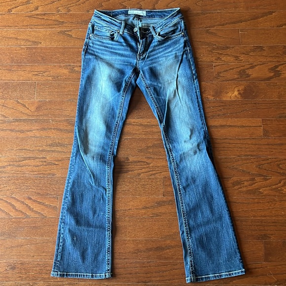 BKE Stella jean 28x35.5 - Picture 2 of 6